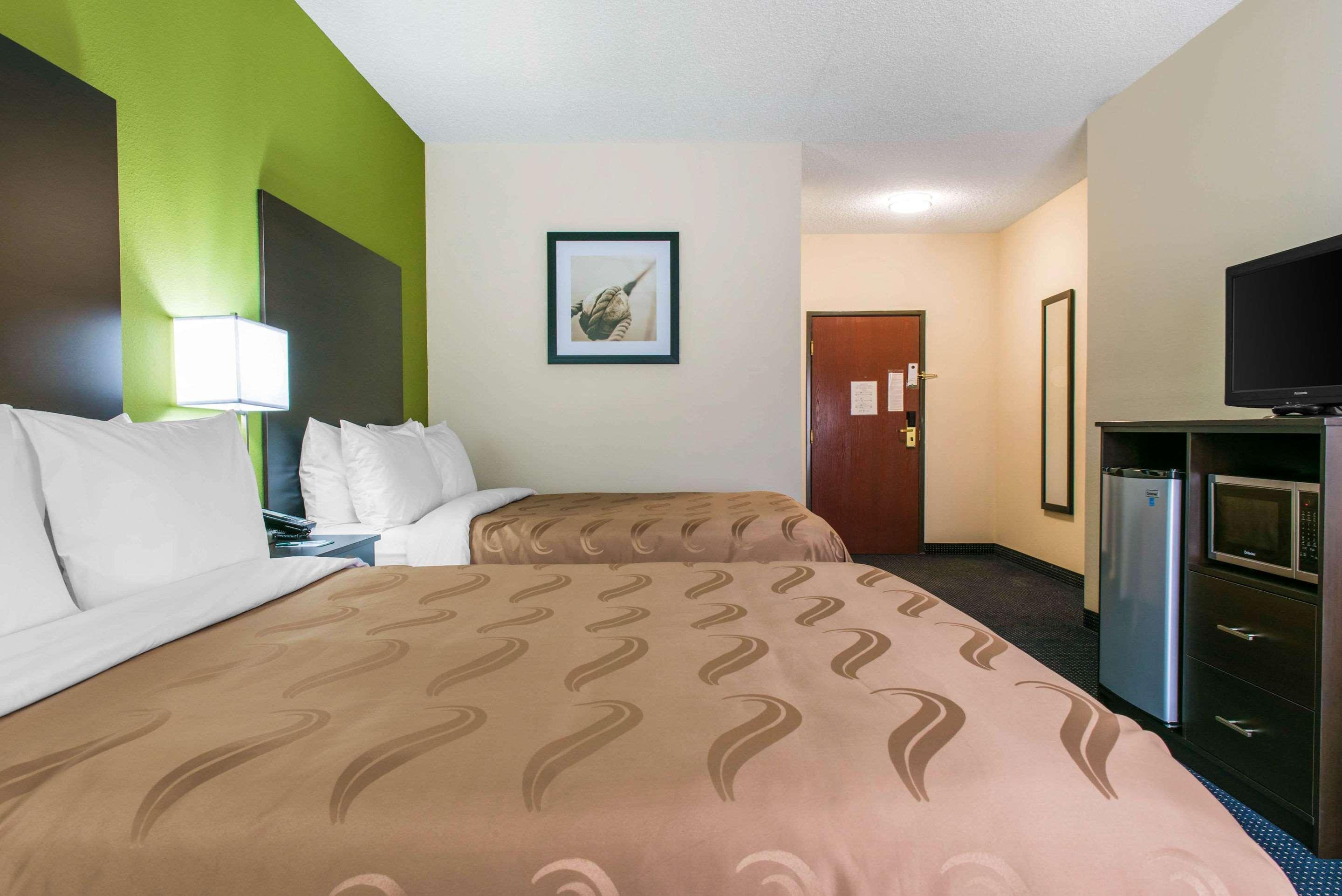 Quality Inn & Suites Anderson I-69 Ngoại thất bức ảnh