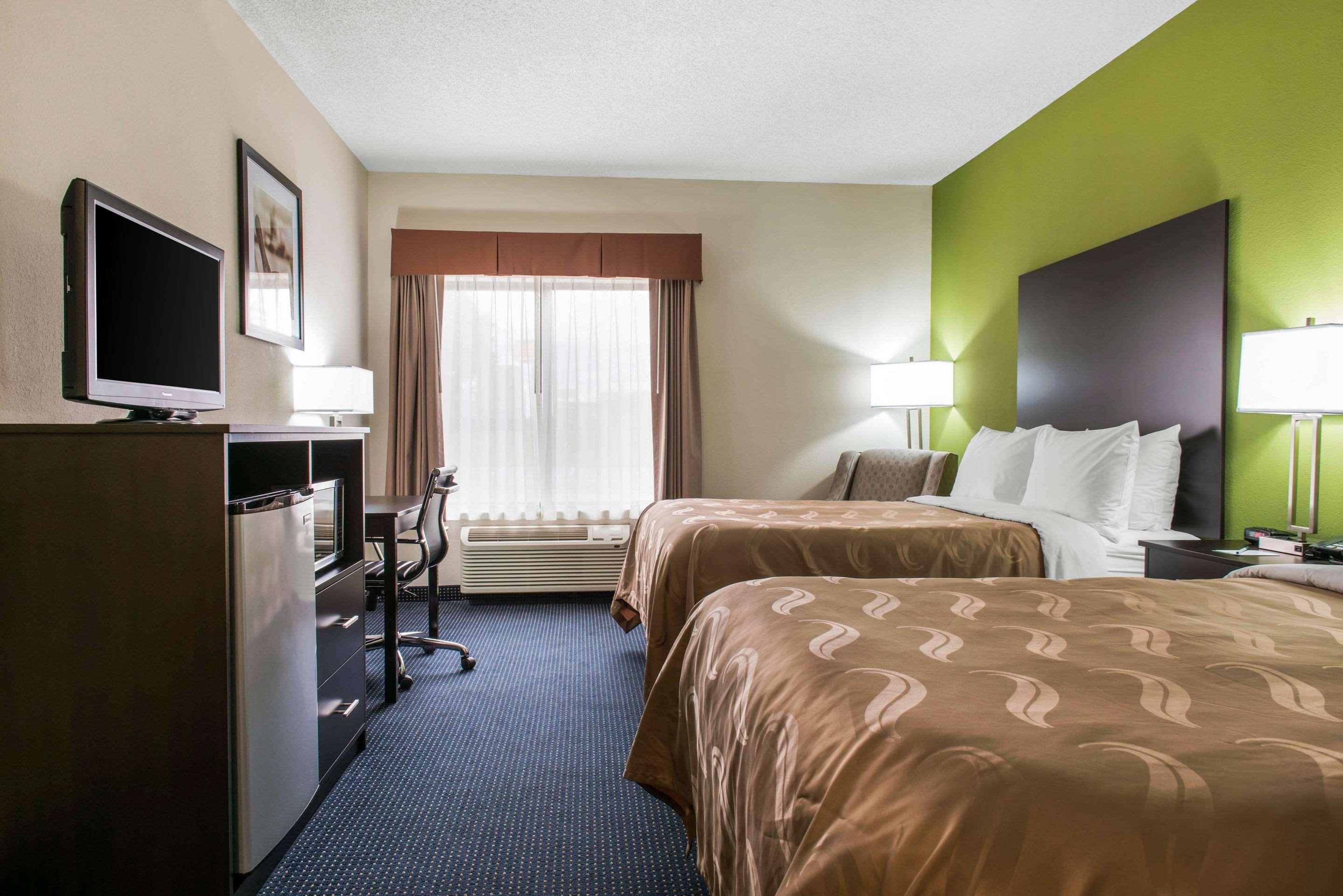 Quality Inn & Suites Anderson I-69 Ngoại thất bức ảnh