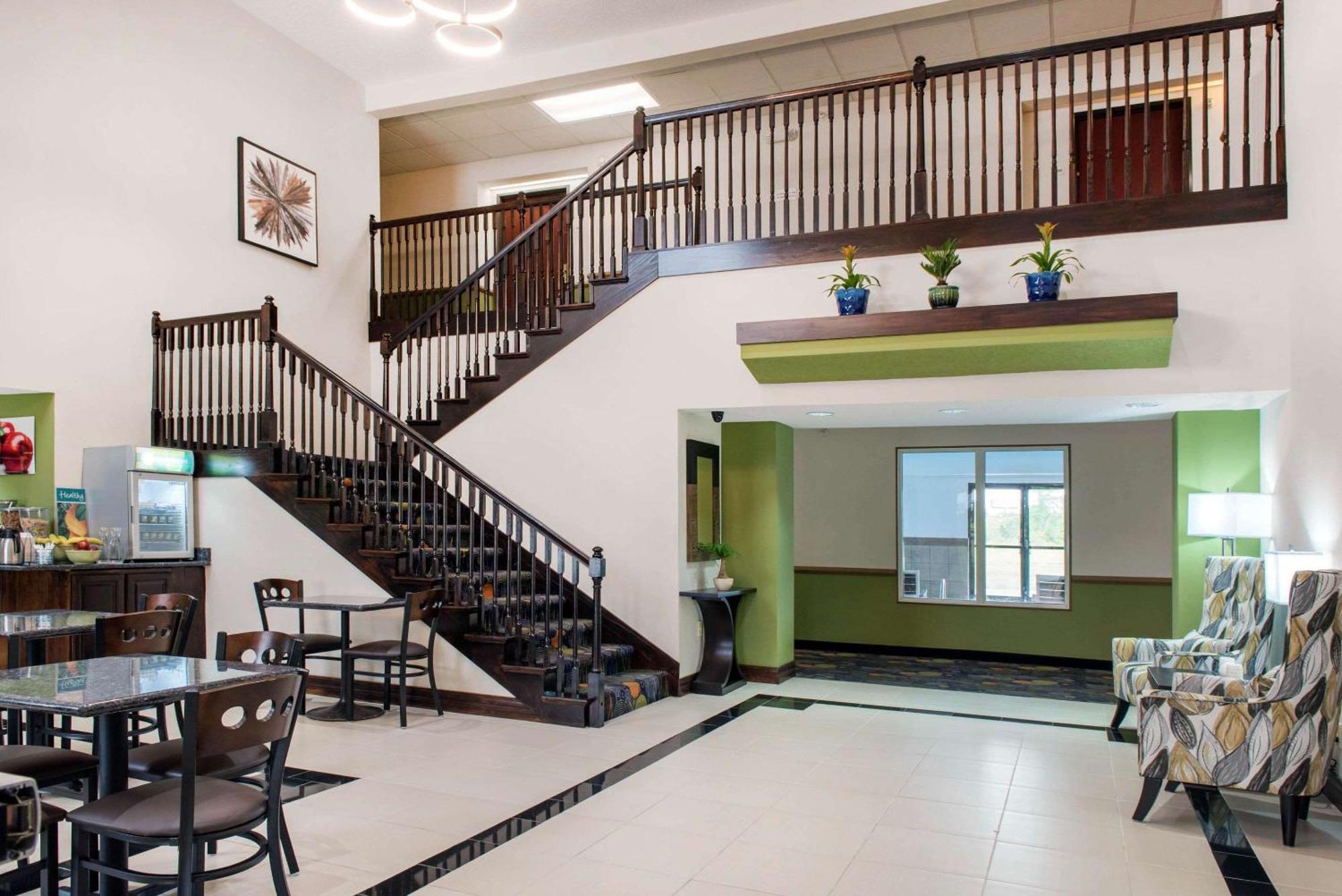Quality Inn & Suites Anderson I-69 Ngoại thất bức ảnh