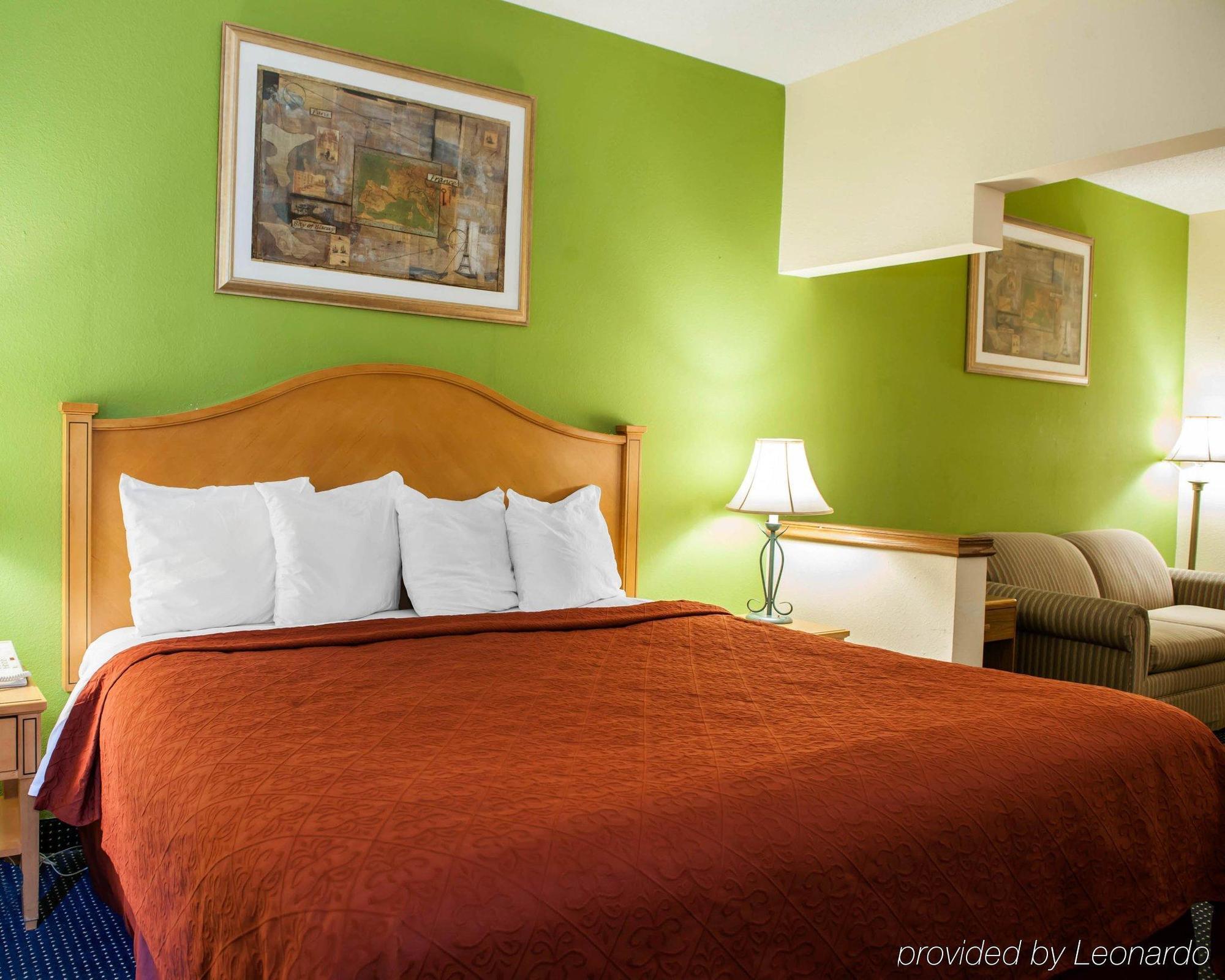 Quality Inn & Suites Anderson I-69 Ngoại thất bức ảnh