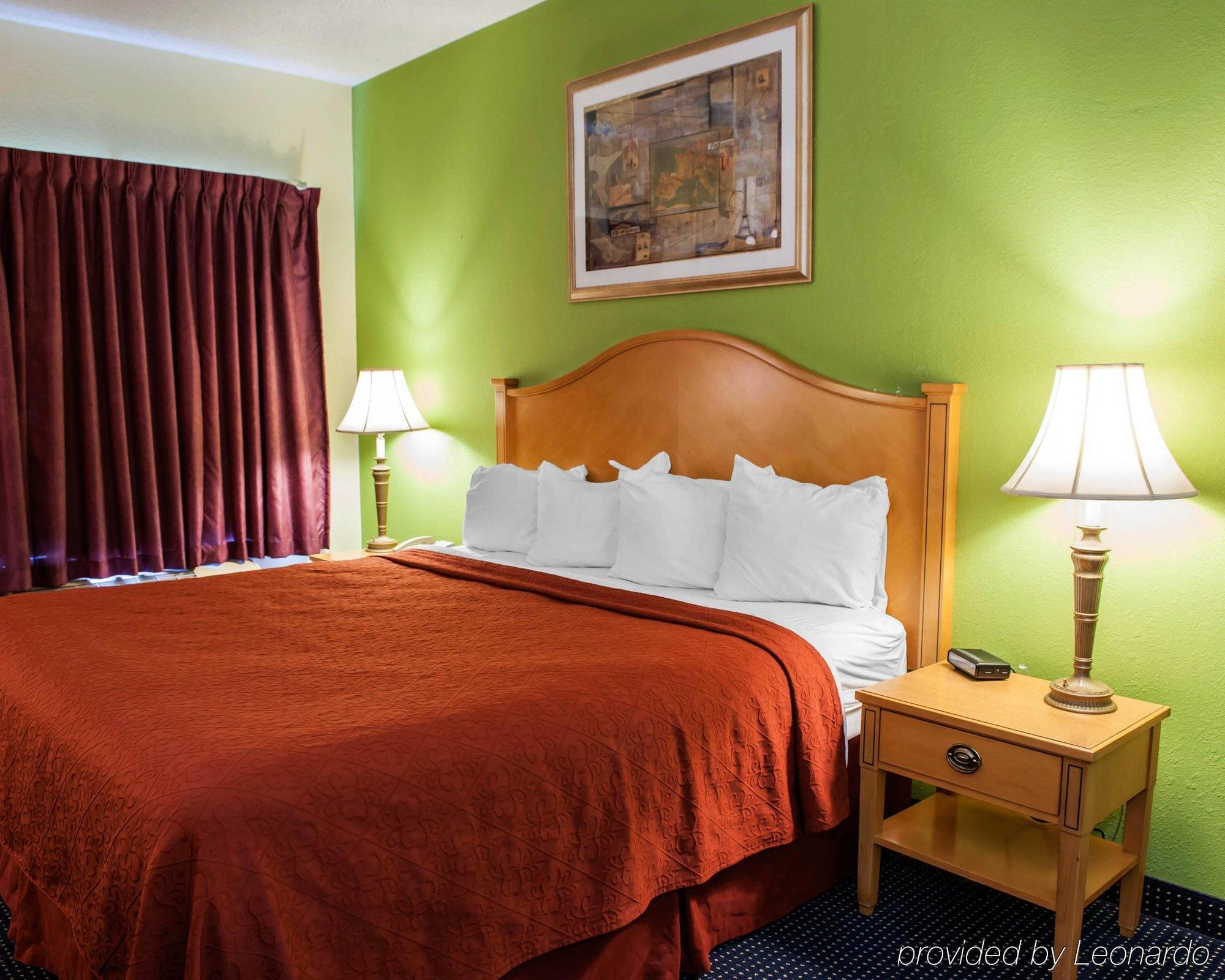 Quality Inn & Suites Anderson I-69 Ngoại thất bức ảnh