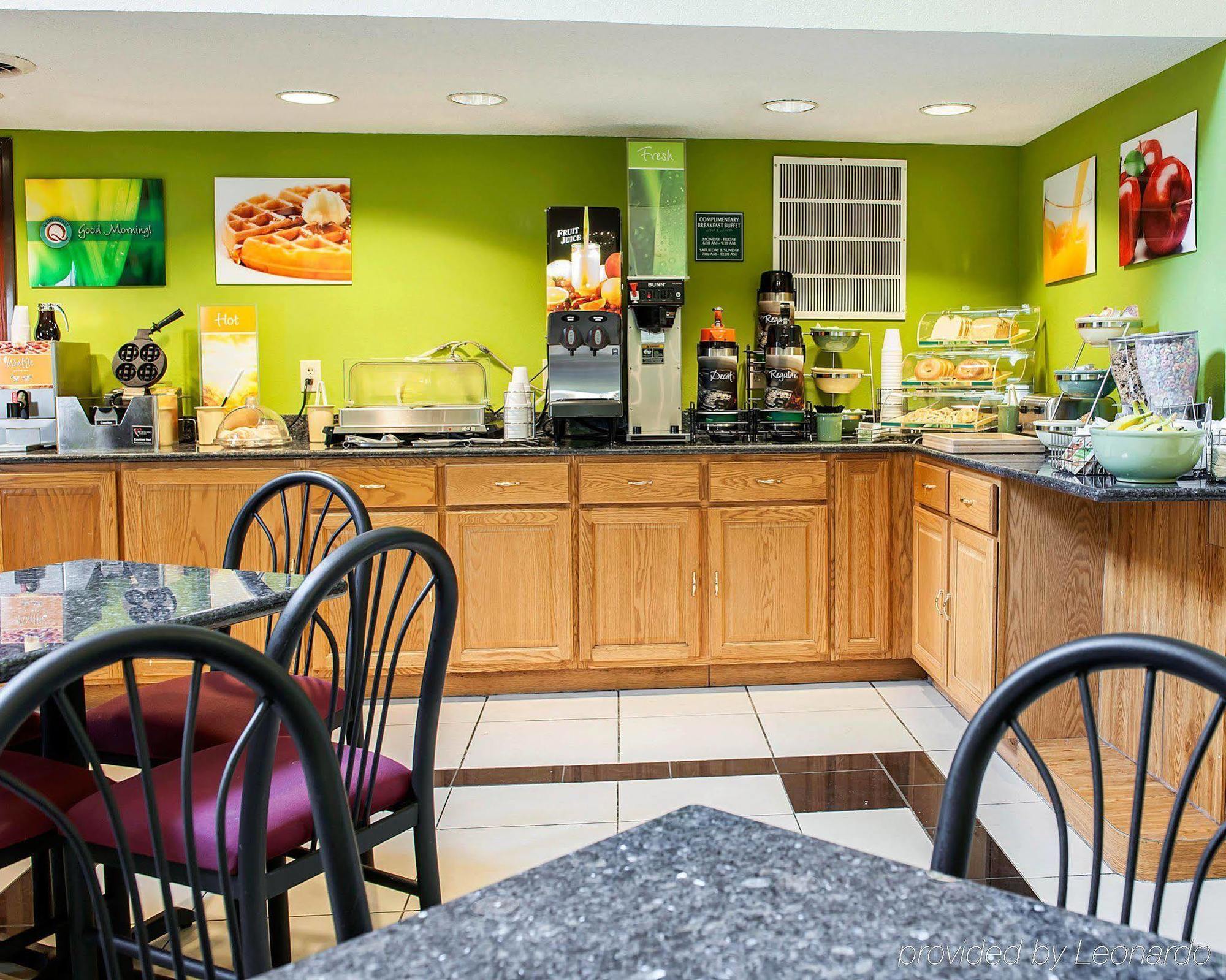 Quality Inn & Suites Anderson I-69 Ngoại thất bức ảnh