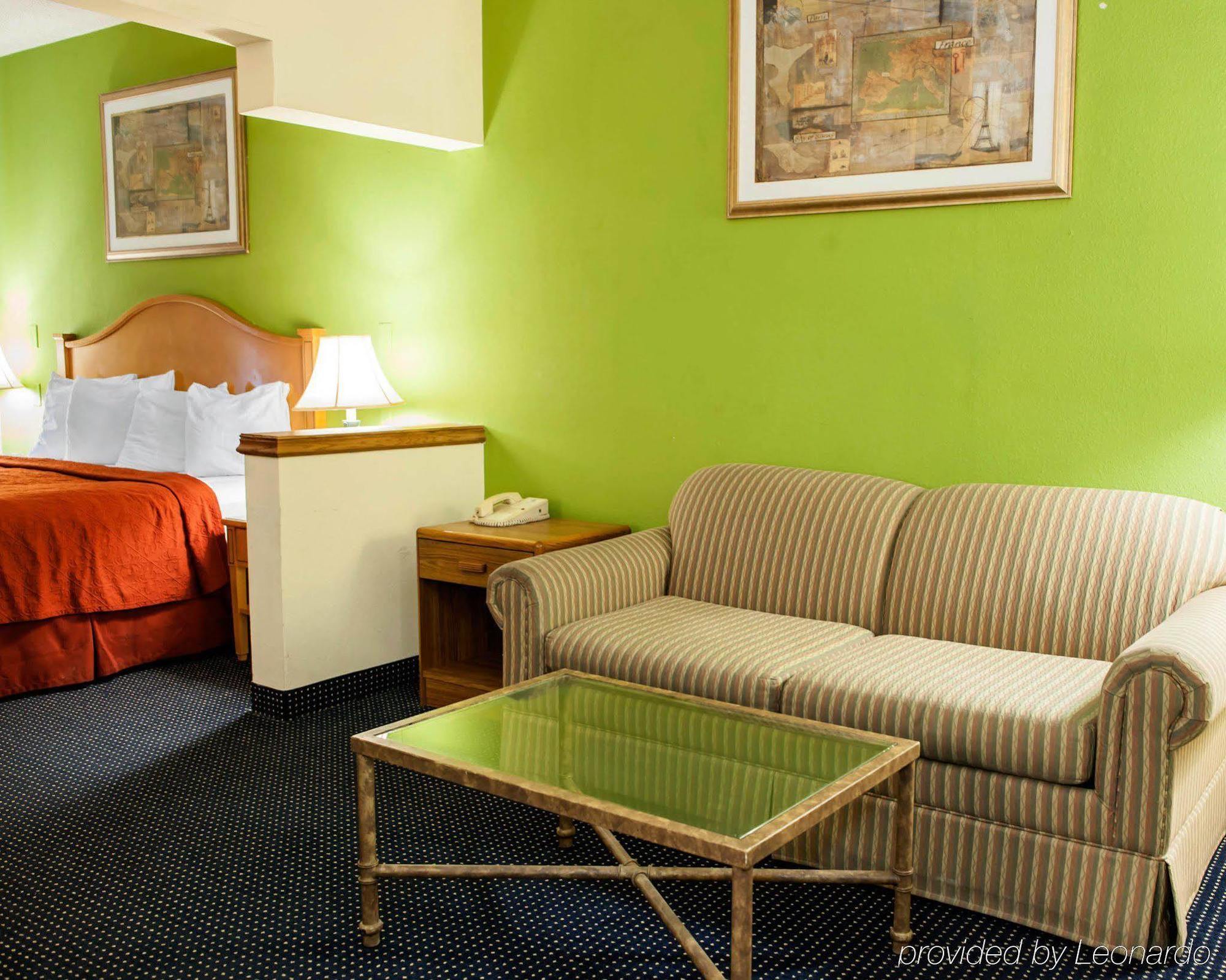 Quality Inn & Suites Anderson I-69 Ngoại thất bức ảnh